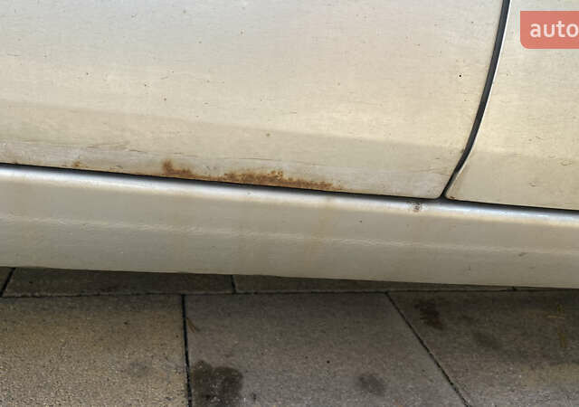 Серый Ситроен С4, объемом двигателя 1.56 л и пробегом 240 тыс. км за 5700 $, фото 8 на Automoto.ua