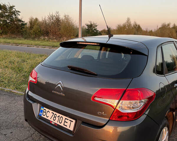 Серый Ситроен С4, объемом двигателя 1.56 л и пробегом 245 тыс. км за 7500 $, фото 8 на Automoto.ua