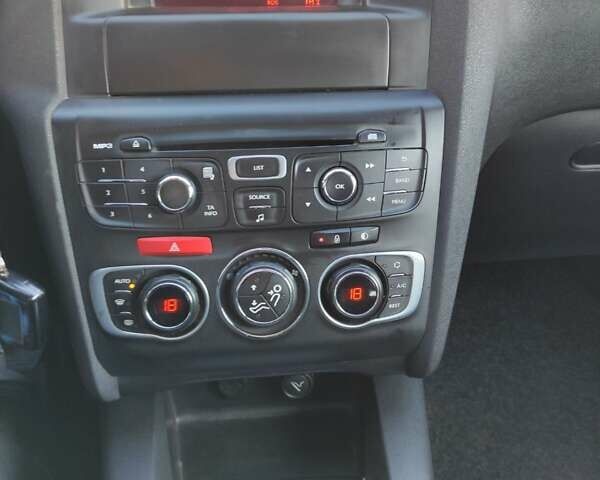 Сірий Сітроен С4, об'ємом двигуна 1.56 л та пробігом 140 тис. км за 6500 $, фото 6 на Automoto.ua