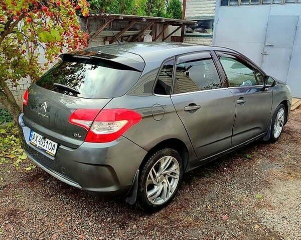 Серый Ситроен С4, объемом двигателя 1.6 л и пробегом 145 тыс. км за 6000 $, фото 9 на Automoto.ua