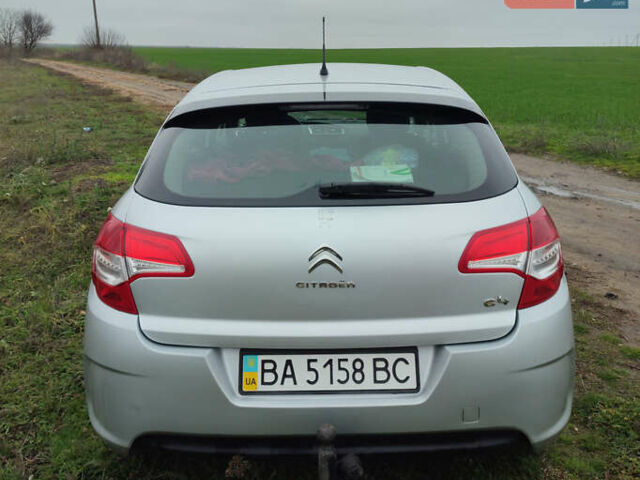 Серый Ситроен С4, объемом двигателя 1.56 л и пробегом 122 тыс. км за 8100 $, фото 6 на Automoto.ua