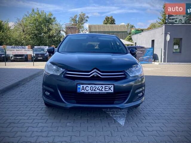 Серый Ситроен С4, объемом двигателя 1.56 л и пробегом 221 тыс. км за 6300 $, фото 1 на Automoto.ua