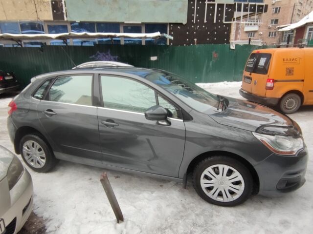 Серый Ситроен С4, объемом двигателя 1.6 л и пробегом 198 тыс. км за 6100 $, фото 3 на Automoto.ua