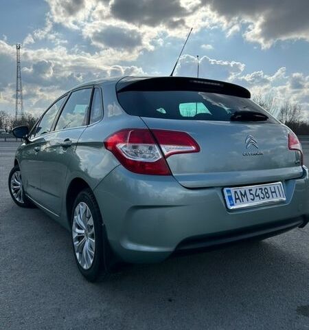 Серый Ситроен С4, объемом двигателя 1.56 л и пробегом 106 тыс. км за 8700 $, фото 2 на Automoto.ua