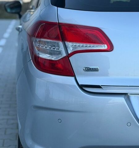 Серый Ситроен С4, объемом двигателя 1.6 л и пробегом 275 тыс. км за 7900 $, фото 11 на Automoto.ua