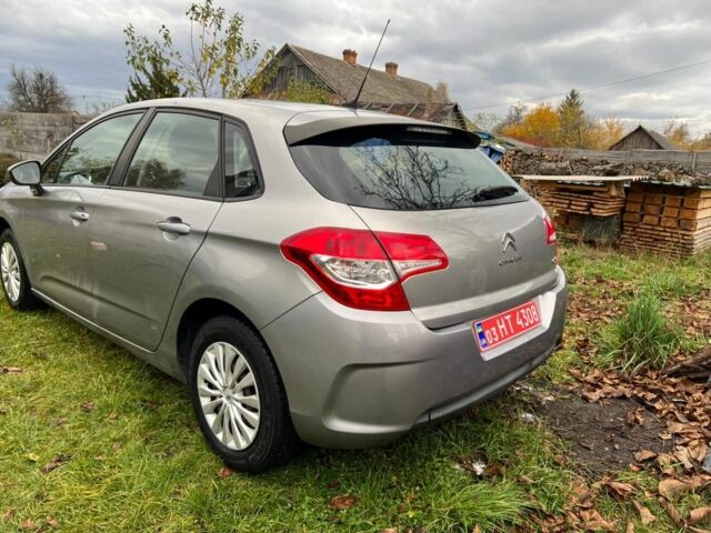 Серый Ситроен С4, объемом двигателя 1.2 л и пробегом 128 тыс. км за 8500 $, фото 2 на Automoto.ua