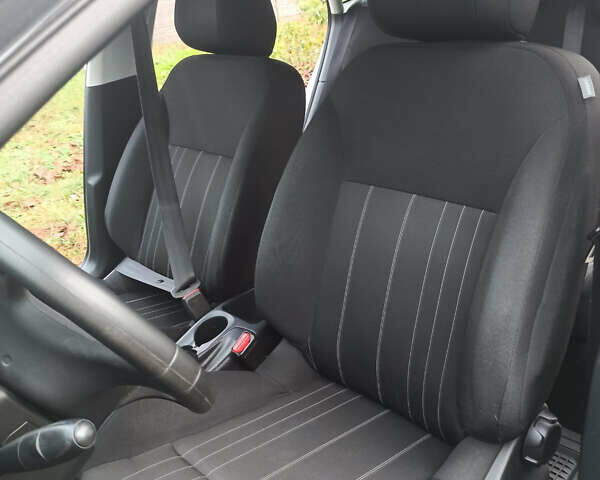 Серый Ситроен С4, объемом двигателя 1.2 л и пробегом 128 тыс. км за 8500 $, фото 8 на Automoto.ua