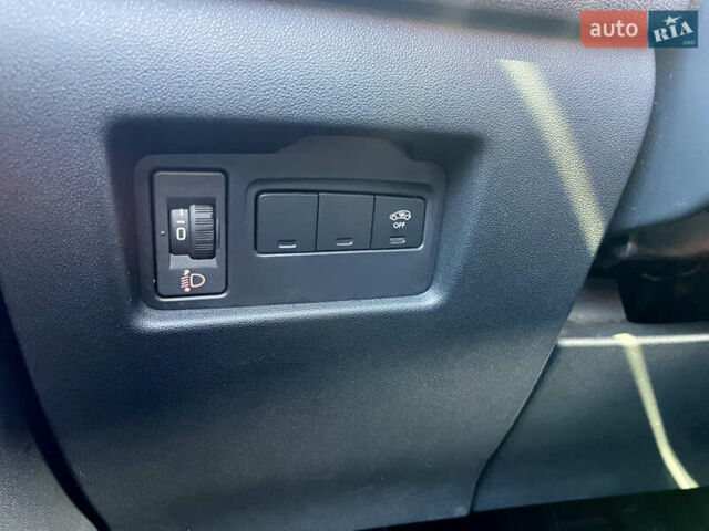 Сірий Сітроен С4, об'ємом двигуна 1.2 л та пробігом 130 тис. км за 10200 $, фото 39 на Automoto.ua