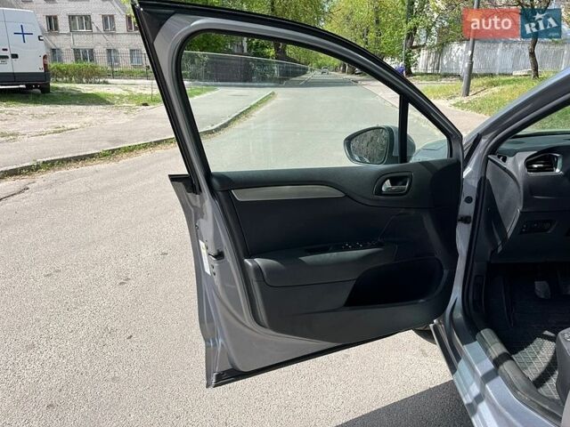 Серый Ситроен С4, объемом двигателя 1.6 л и пробегом 345 тыс. км за 8499 $, фото 13 на Automoto.ua
