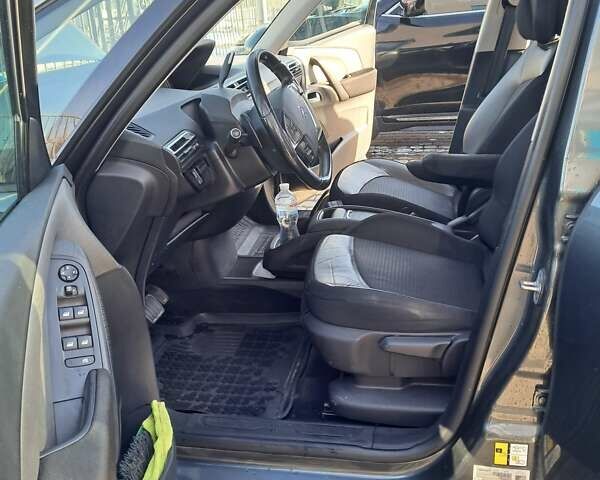 Сірий Сітроен С4, об'ємом двигуна 2 л та пробігом 233 тис. км за 11800 $, фото 15 на Automoto.ua