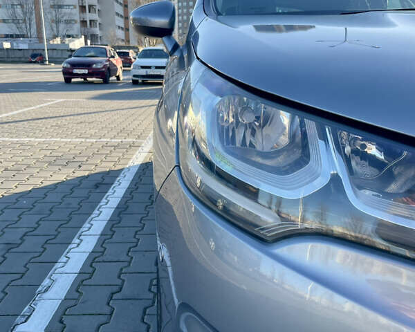 Сірий Сітроен С4, об'ємом двигуна 1.2 л та пробігом 130 тис. км за 10200 $, фото 21 на Automoto.ua