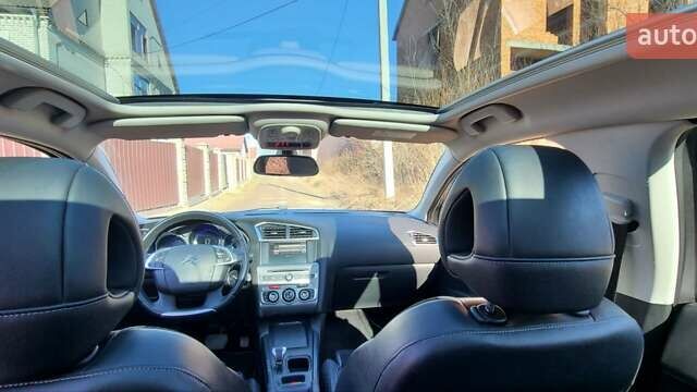 Серый Ситроен С4, объемом двигателя 1.56 л и пробегом 182 тыс. км за 10000 $, фото 18 на Automoto.ua