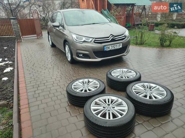 Сірий Сітроен С4, об'ємом двигуна 1.56 л та пробігом 139 тис. км за 10900 $, фото 1 на Automoto.ua