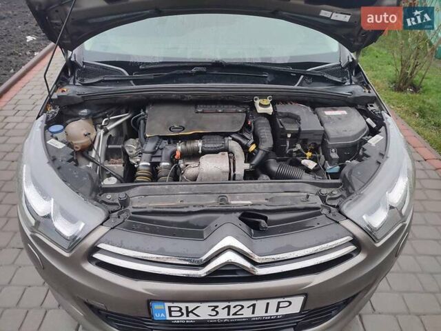 Сірий Сітроен С4, об'ємом двигуна 1.56 л та пробігом 139 тис. км за 10900 $, фото 17 на Automoto.ua