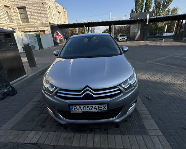 Серый Ситроен С4, объемом двигателя 1.6 л и пробегом 230 тыс. км за 10900 $, фото 11 на Automoto.ua