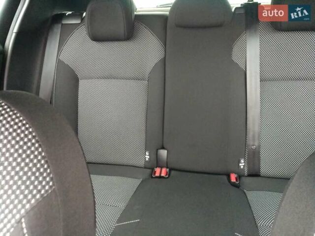 Серый Ситроен С4, объемом двигателя 1.6 л и пробегом 161 тыс. км за 12800 $, фото 20 на Automoto.ua