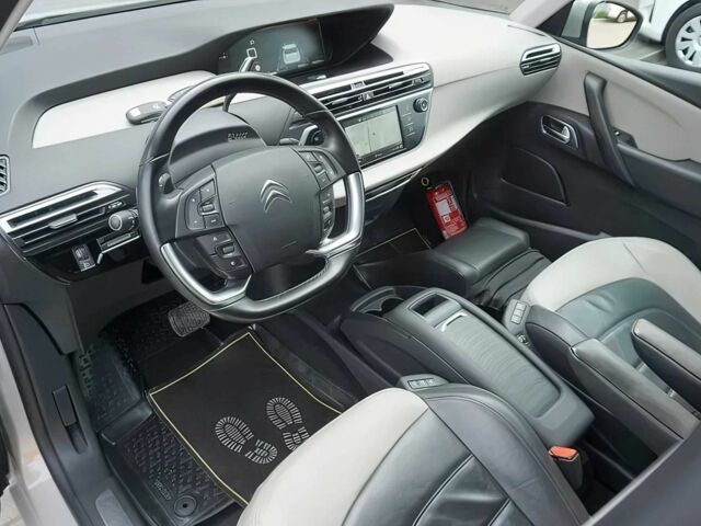 Сірий Сітроен С4, об'ємом двигуна 2 л та пробігом 63 тис. км за 7500 $, фото 8 на Automoto.ua