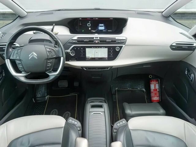 Сірий Сітроен С4, об'ємом двигуна 2 л та пробігом 63 тис. км за 7500 $, фото 9 на Automoto.ua