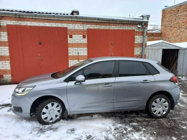 Серый Ситроен С4, объемом двигателя 1.6 л и пробегом 185 тыс. км за 12000 $, фото 1 на Automoto.ua