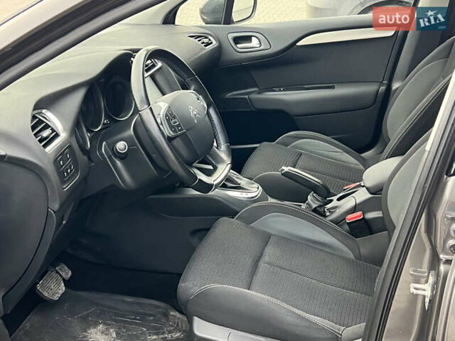 Серый Ситроен С4, объемом двигателя 1.6 л и пробегом 213 тыс. км за 11500 $, фото 17 на Automoto.ua