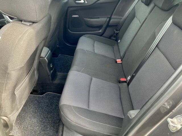 Серый Ситроен С4, объемом двигателя 1.6 л и пробегом 161 тыс. км за 12700 $, фото 13 на Automoto.ua