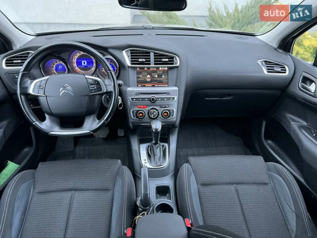 Серый Ситроен С4, объемом двигателя 1.6 л и пробегом 213 тыс. км за 11500 $, фото 16 на Automoto.ua