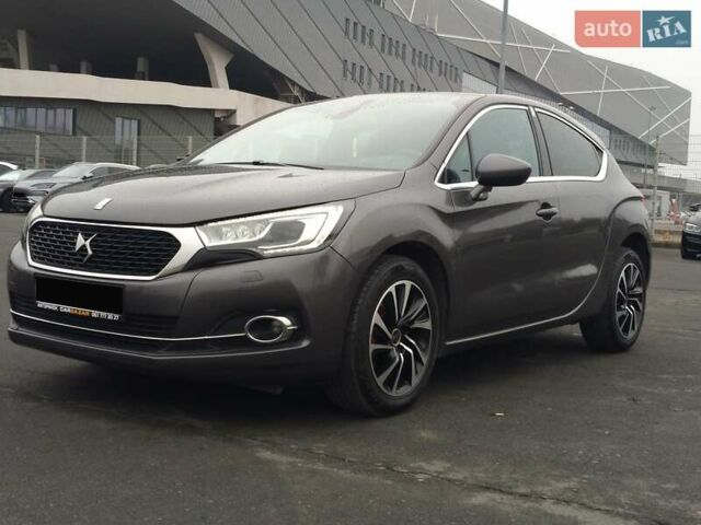 Серый Ситроен С4, объемом двигателя 1.6 л и пробегом 161 тыс. км за 12800 $, фото 4 на Automoto.ua