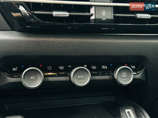 Серый Ситроен С4, объемом двигателя 1.5 л и пробегом 23 тыс. км за 25200 $, фото 32 на Automoto.ua