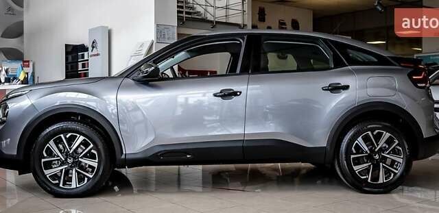 Сірий Сітроен С4, об'ємом двигуна 1.2 л та пробігом 9 тис. км за 23000 $, фото 3 на Automoto.ua