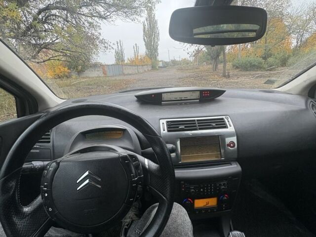 Серый Ситроен С4, объемом двигателя 0 л и пробегом 2 тыс. км за 1539 $, фото 4 на Automoto.ua