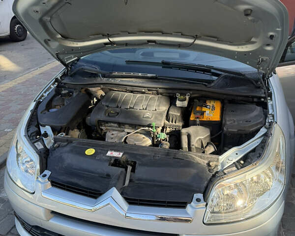 Ситроен С4 2006 в Ирпене на Automoto.ua Серый Ситроен С4, объемом двигателя 1.4 л и пробегом 105 тыс. км за 4000 $, фото 6 на Automoto.ua