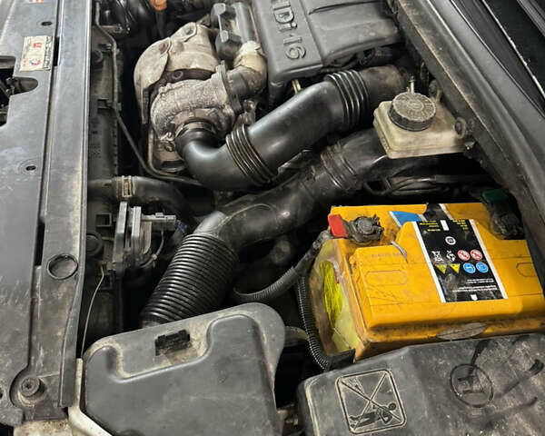 Сірий Сітроен С4, об'ємом двигуна 1.56 л та пробігом 317 тис. км за 4700 $, фото 18 на Automoto.ua