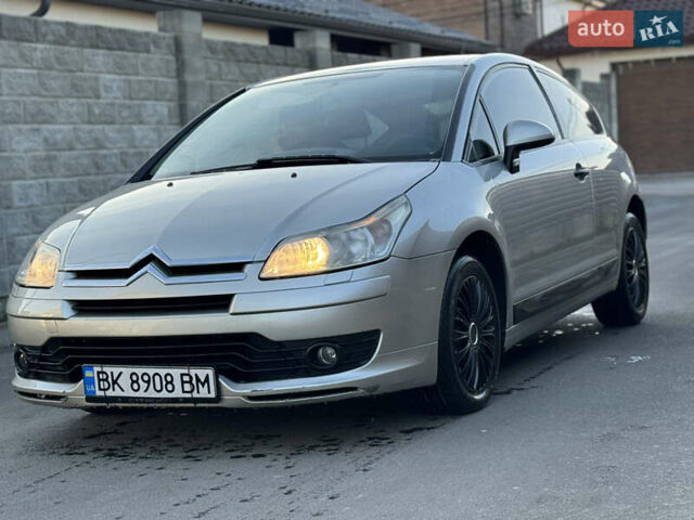 Серый Ситроен С4, объемом двигателя 1.6 л и пробегом 162 тыс. км за 2998 $, фото 1 на Automoto.ua