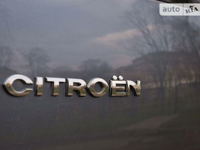 Серый Ситроен С4, объемом двигателя 2 л и пробегом 250 тыс. км за 5200 $, фото 45 на Automoto.ua