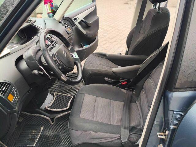 Серый Ситроен С4, объемом двигателя 2 л и пробегом 387 тыс. км за 6200 $, фото 12 на Automoto.ua