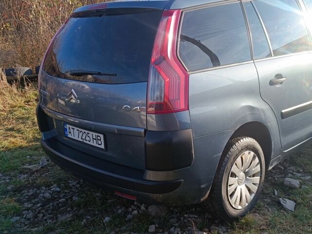 Серый Ситроен С4, объемом двигателя 1.7 л и пробегом 262 тыс. км за 3950 $, фото 5 на Automoto.ua