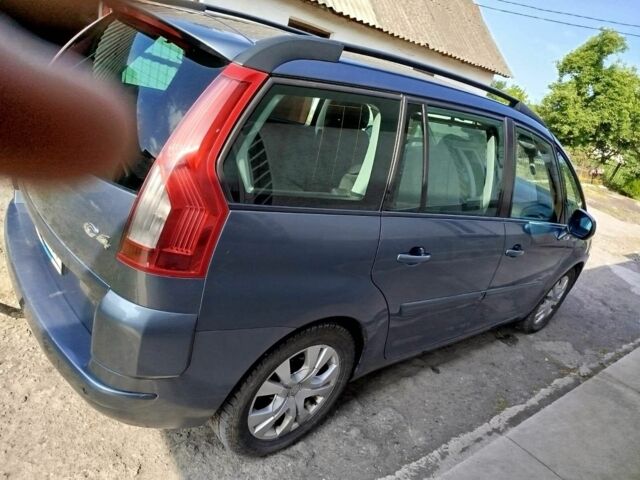Серый Ситроен С4, объемом двигателя 2 л и пробегом 250 тыс. км за 5500 $, фото 6 на Automoto.ua