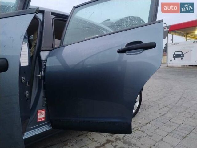 Синий Ситроен С4, объемом двигателя 1.4 л и пробегом 195 тыс. км за 3400 $, фото 13 на Automoto.ua