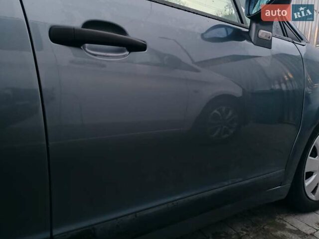 Синий Ситроен С4, объемом двигателя 1.4 л и пробегом 195 тыс. км за 3400 $, фото 9 на Automoto.ua