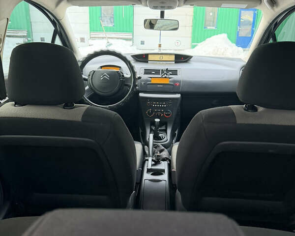 Синий Ситроен С4, объемом двигателя 1.6 л и пробегом 129 тыс. км за 4000 $, фото 10 на Automoto.ua