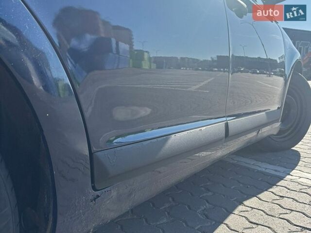 Синий Ситроен С4, объемом двигателя 1.59 л и пробегом 274 тыс. км за 4400 $, фото 7 на Automoto.ua