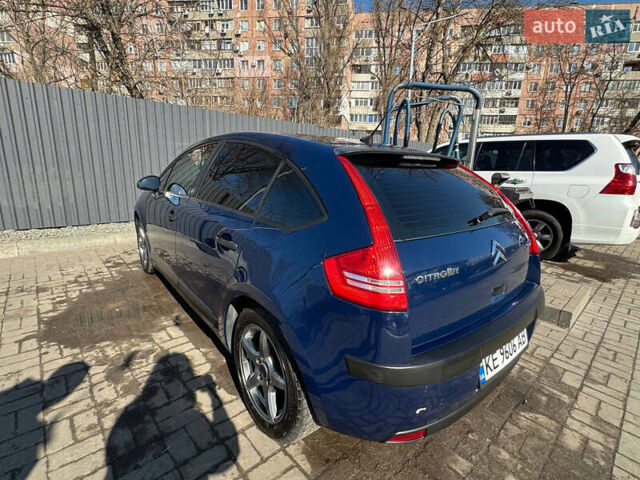 Синий Ситроен С4, объемом двигателя 1.6 л и пробегом 235 тыс. км за 4700 $, фото 9 на Automoto.ua