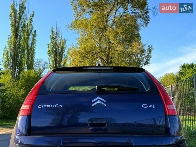 Синий Ситроен С4, объемом двигателя 1.6 л и пробегом 330 тыс. км за 4900 $, фото 8 на Automoto.ua