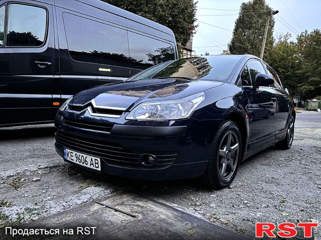 Синий Ситроен С4, объемом двигателя 1.6 л и пробегом 235 тыс. км за 4700 $, фото 3 на Automoto.ua