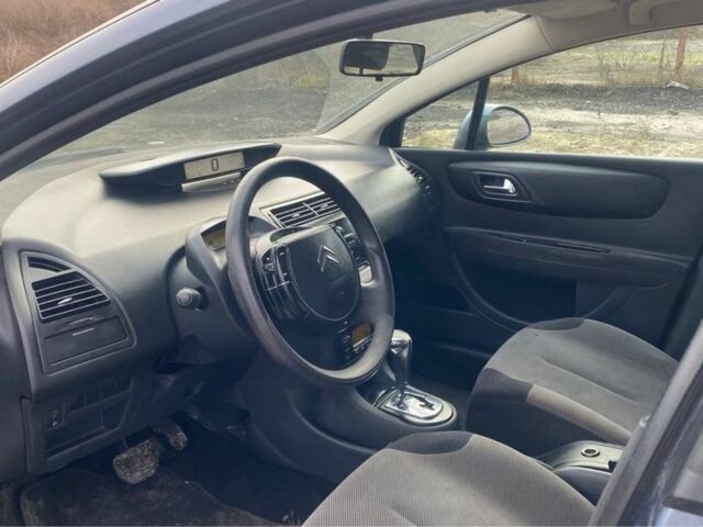 Синій Сітроен С4, об'ємом двигуна 1.6 л та пробігом 215 тис. км за 2800 $, фото 4 на Automoto.ua