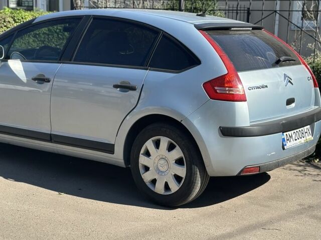 Синій Сітроен С4, об'ємом двигуна 1.4 л та пробігом 380 тис. км за 3500 $, фото 2 на Automoto.ua