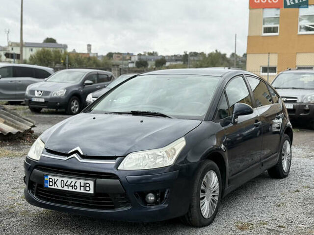 Синий Ситроен С4, объемом двигателя 1.56 л и пробегом 290 тыс. км за 3800 $, фото 4 на Automoto.ua