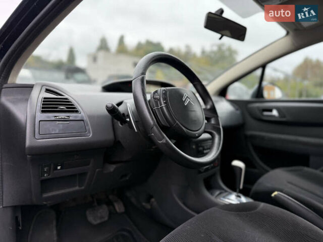 Синий Ситроен С4, объемом двигателя 1.56 л и пробегом 290 тыс. км за 3800 $, фото 32 на Automoto.ua