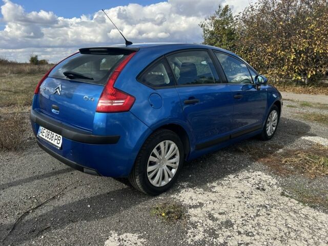 Синій Сітроен С4, об'ємом двигуна 1.4 л та пробігом 200 тис. км за 4200 $, фото 6 на Automoto.ua