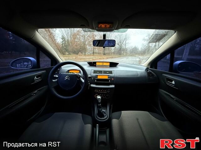 Синий Ситроен С4, объемом двигателя 1.6 л и пробегом 182 тыс. км за 3900 $, фото 11 на Automoto.ua